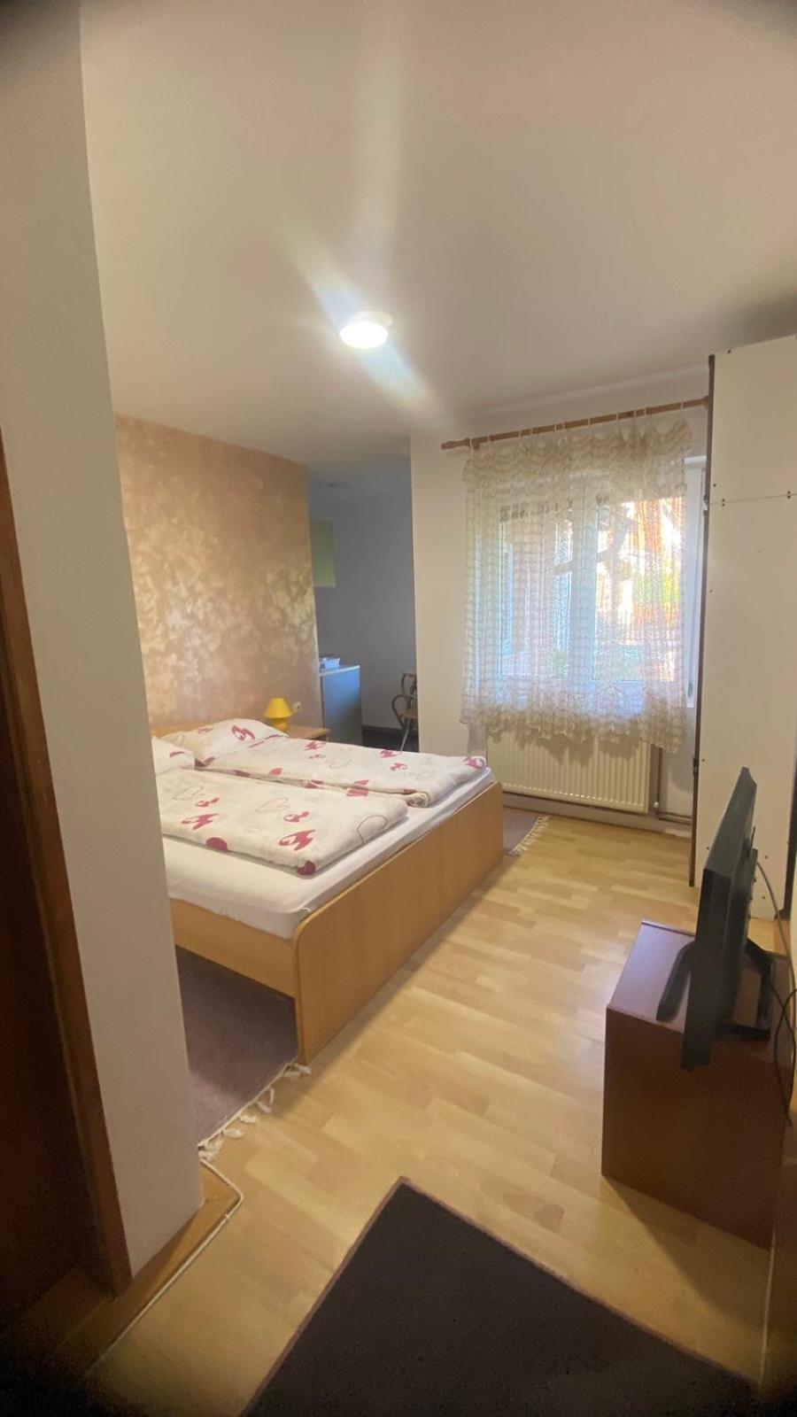 Apartmani Nais 즐라티보 외부 사진