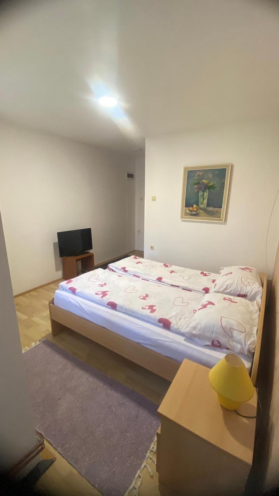 Apartmani Nais 즐라티보 외부 사진