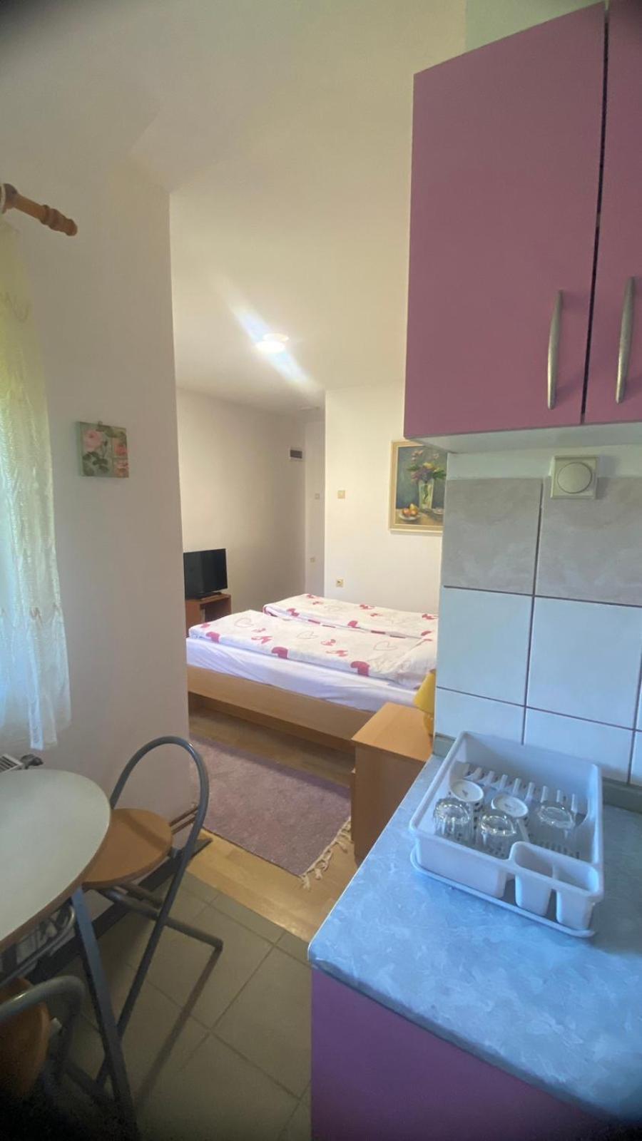 Apartmani Nais 즐라티보 외부 사진
